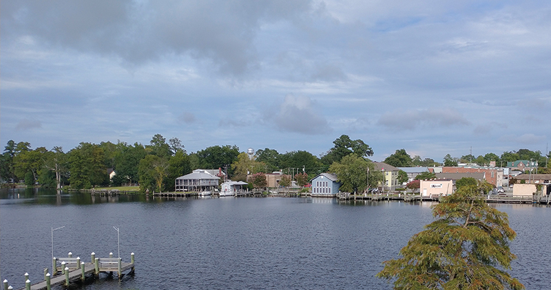 Photo of a lake