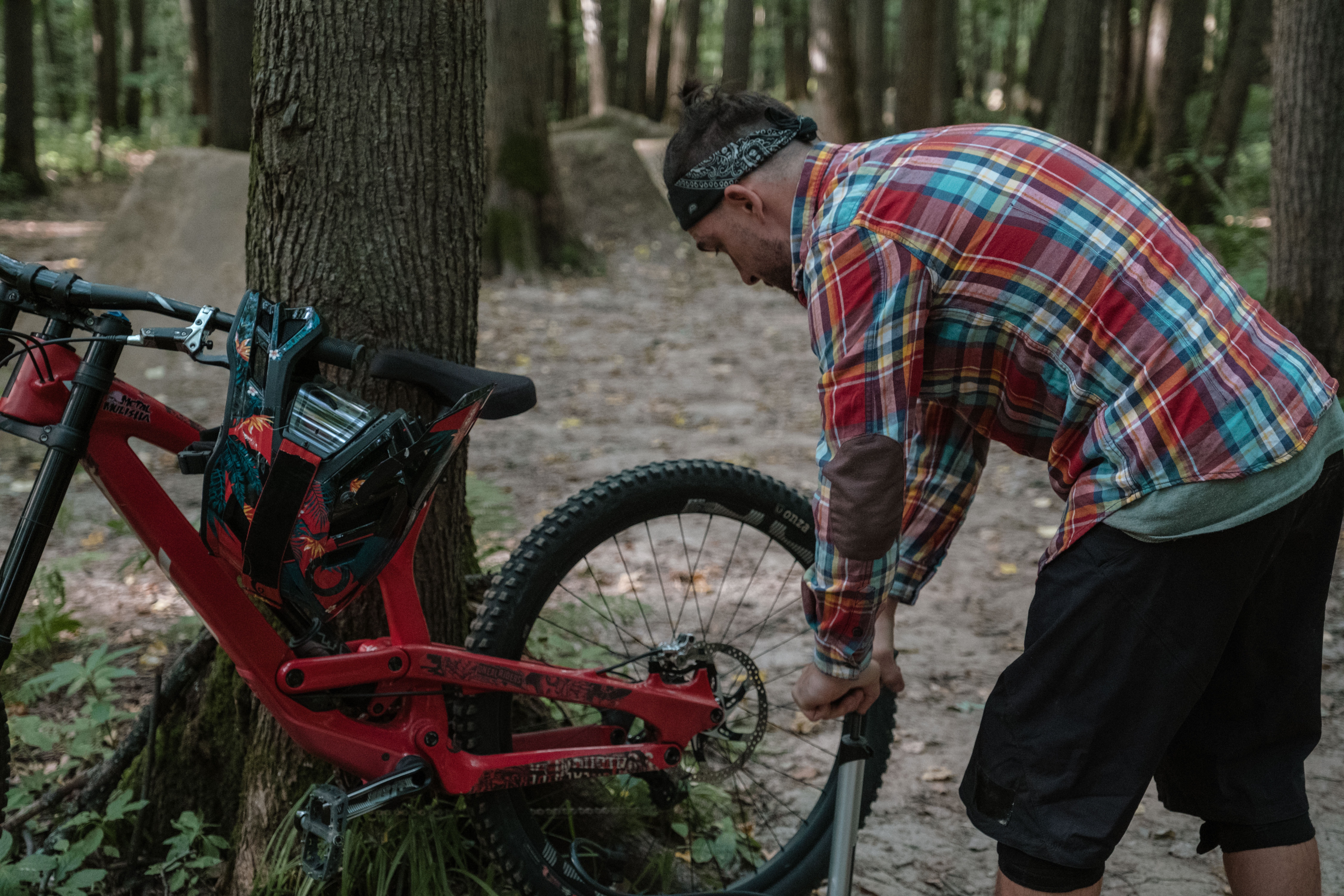 dirt path race